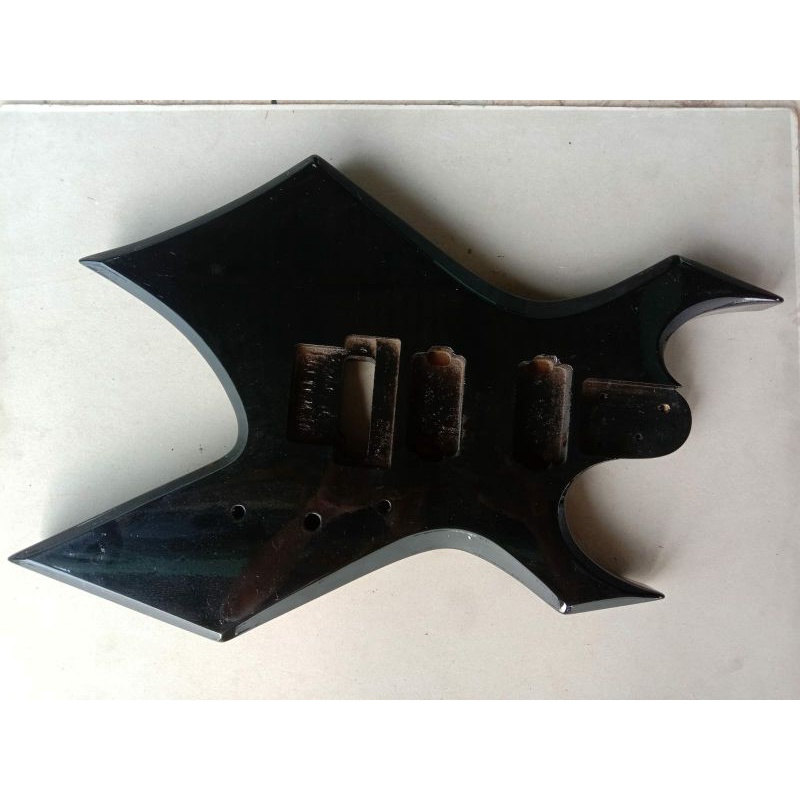 Body Gitar BC Rich Warlock original