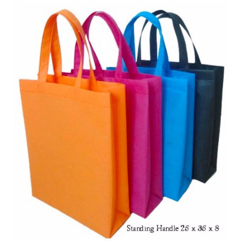 

ISI 20 PCS TAS SPUNBOND POLOS TEBAL UKURAN 25X35X8 CM / TAS SOUVENIR / GOODIE BAG POLOS TEBAL