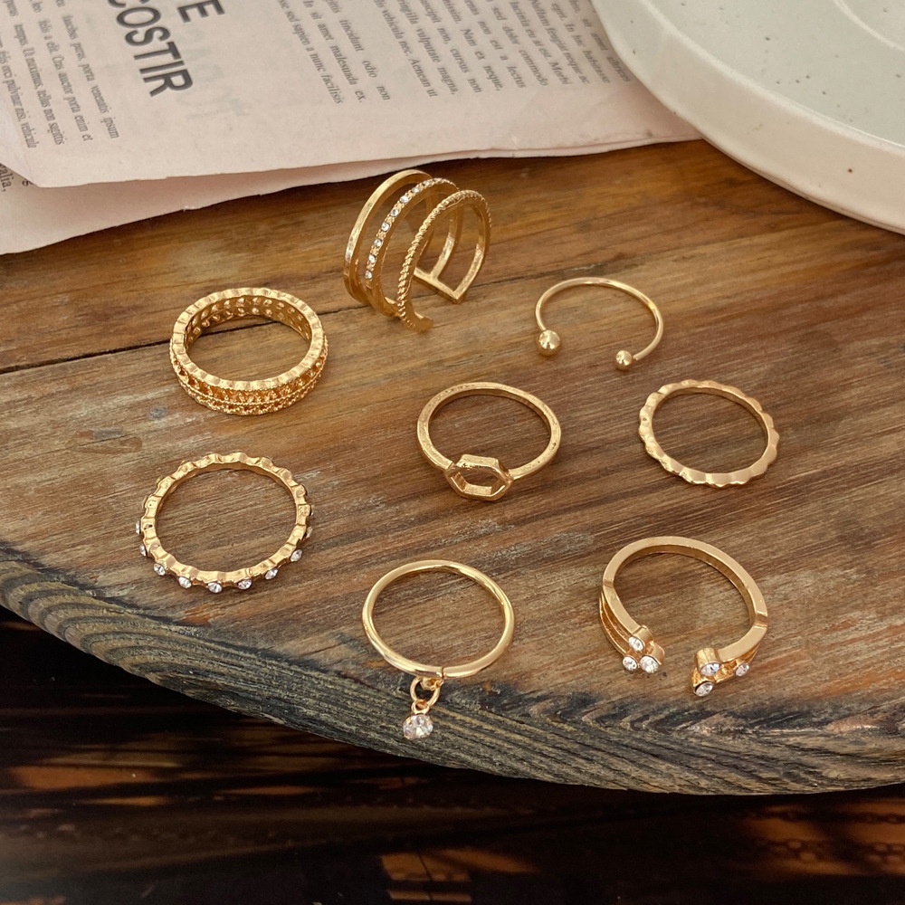 8 Pcs / Set Cincin Geometris Heksagonal Bahan Logam Untuk Wanita