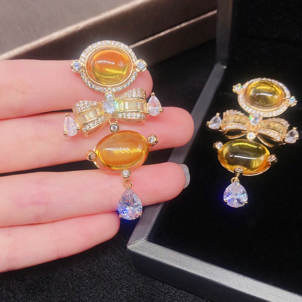 Goldkingdom Fashion Perhiasan 24K Bangkok Aksesoris Ready Stock Kepribadian Berlapis Emas Asli Kadar 375 Berlian Kuning Berlian Karbon Tinggi Berlian Kupu-Kupu Panjang Liontin Wanita