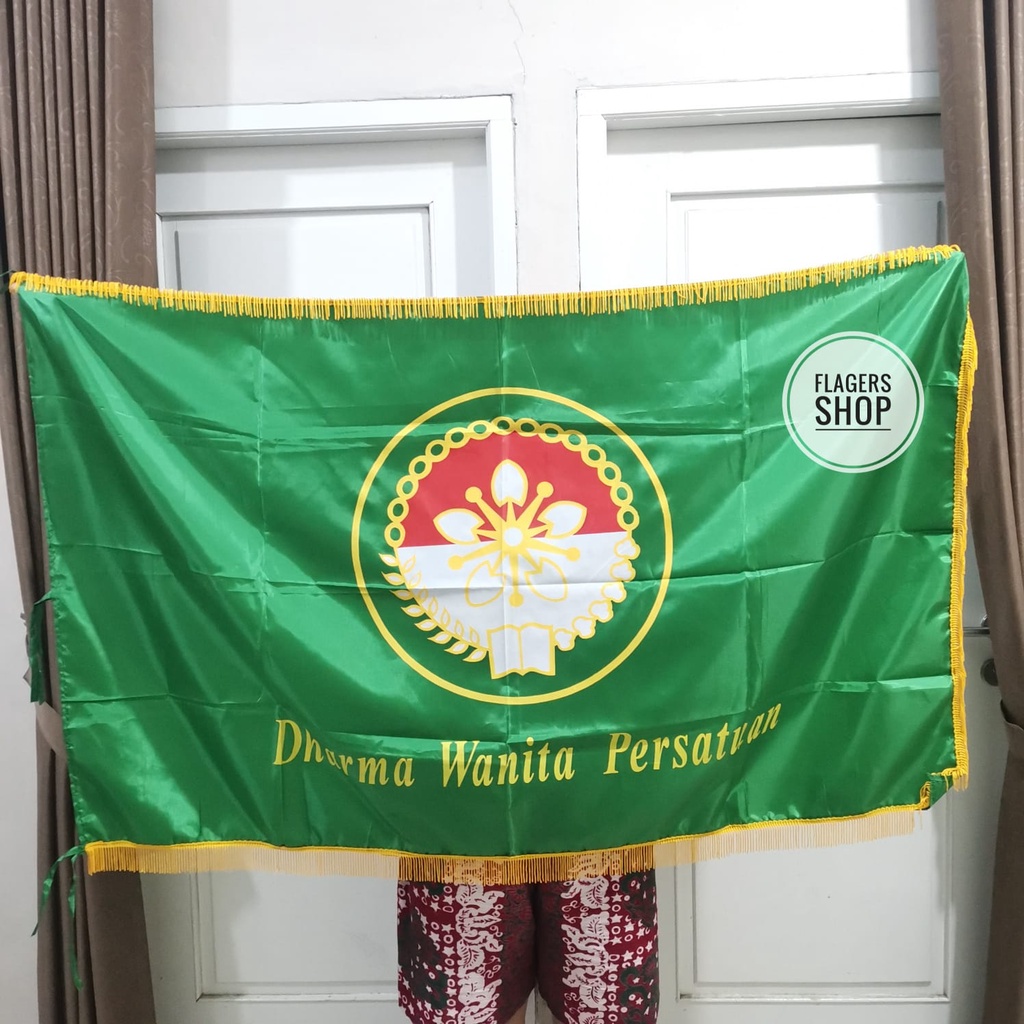 

Bendera Ruangan Dharma Wanita Persatuan / DWP 90x135 cm - Ukuran Besar