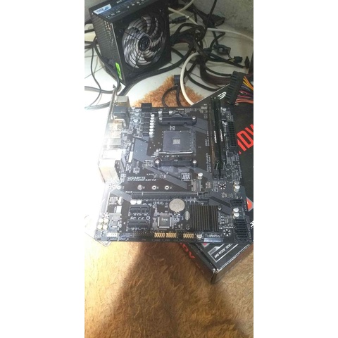 Mobo Gigabyte A320M V2 (B350) AM4