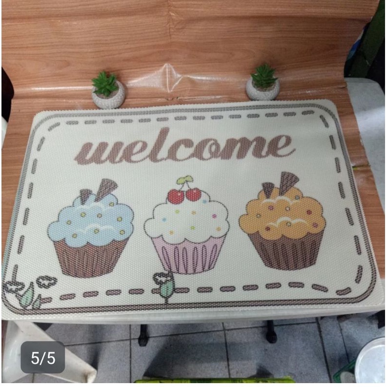 CUCI GUDANG Keset kaki karet motif bunga dan Tekstur Duri-Duri Tajam 59x40cm (double turun harga)