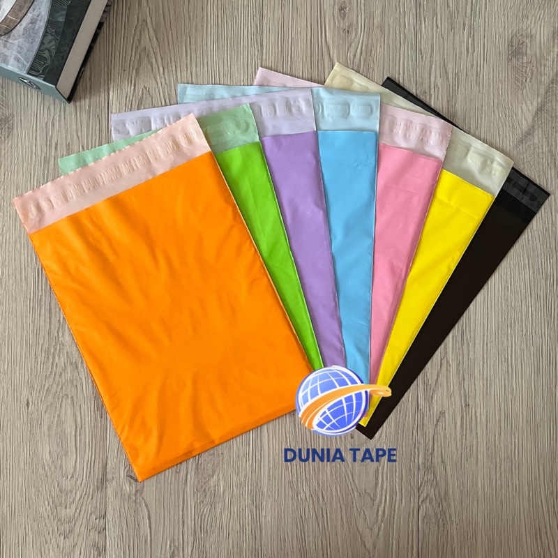 

Plastik Polymailer 40x60 - Polymailer Lem Kantong Packing Online