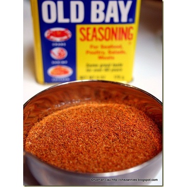 

McCormick Old Bay Spice Seasoning 50gr Seafood Crab Boil Bumbu Pedas Bubuk Cajun Ikan Udang Seafood Kerang Kepiting Pedas Repack
