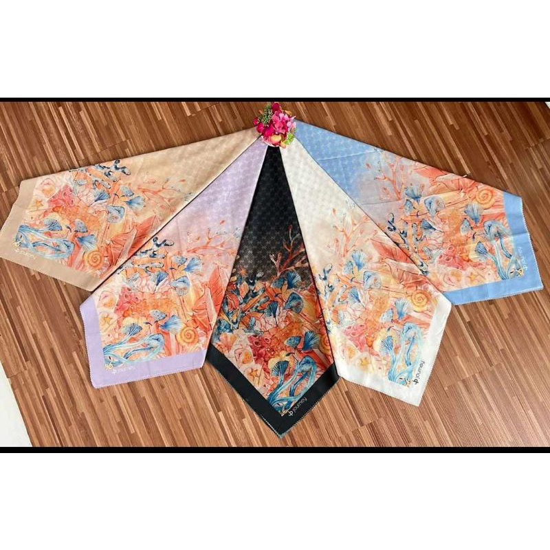 JOURNEY PREMIUM LENA, LEA, LISA SERIES KERUDUNG SEGI EMPAT VOAL HIJAB PREMIUM (BELI 1 GRATIS 1)