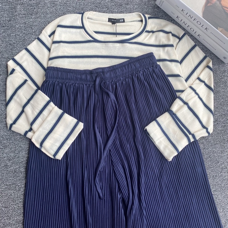 ONE SET Setelan Kaos dan Kulot-Set D