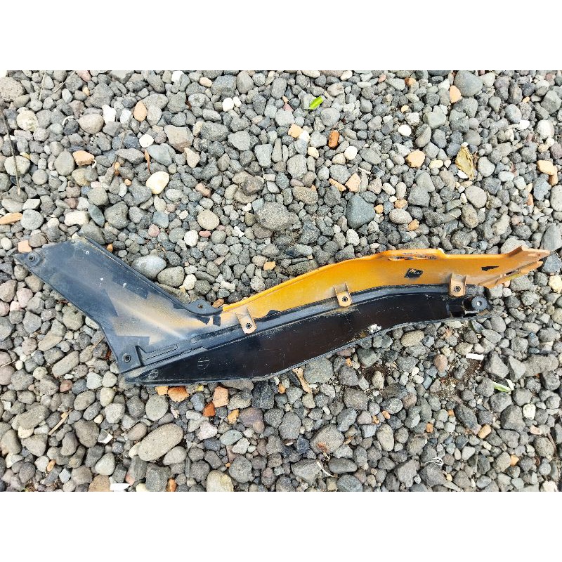 cover body belakang KTM DUKE 200 original second