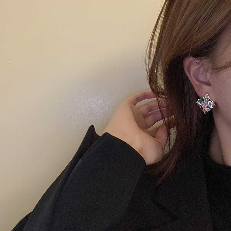 Anting Silver Needle Zircon Bahan Metal Gaya Korea Untuk Wanita
