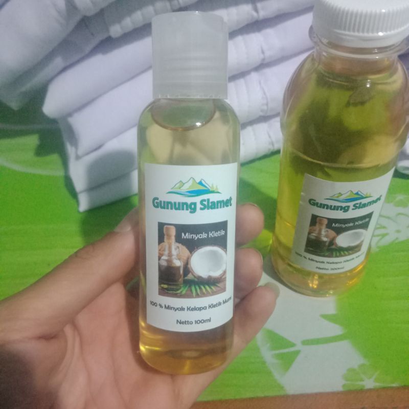 

Minyak Kelapa Asli 100ml Murni 100% / Klentik / Keletik / Kelentik / Lentik