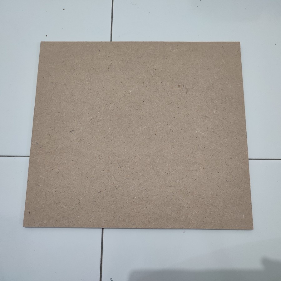 Triplek MDF Tebal 6mm Triplek Potongan ukuran 29 x 26 cm