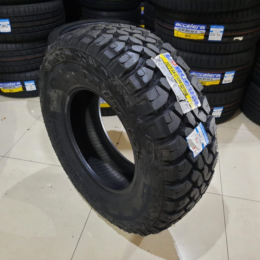 Ban Mobil ukuran 265/75 R16 Forceum MT