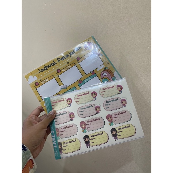 

Stiker Label Buku (Part 1 = SB01-SB050) isi 48 pcs Custom Nama / Label Buku / Label Nama / Stiker