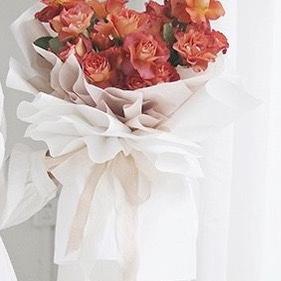 

Model Baruヤマ Basic Matte Flower Wrapping Paper Waterproof Korean Wrapping Kertas Buket Bunga Perlengkapan Florist Cellophane 1 Pack = 20 Lembar FUWA FLOWER PAPER WRAPPING ✓