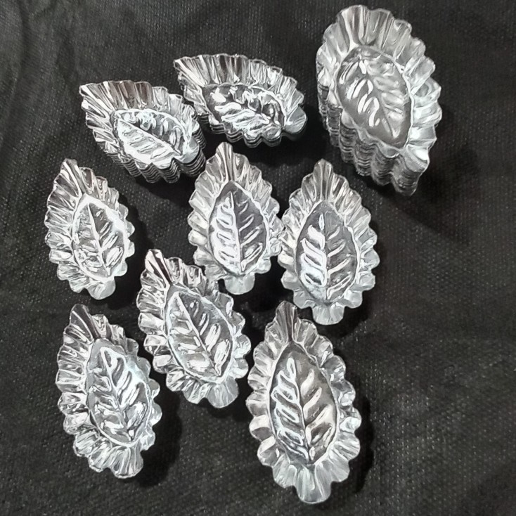 20Pcs Cetakan Kue Nastar Daun Aluminium Kue Satu