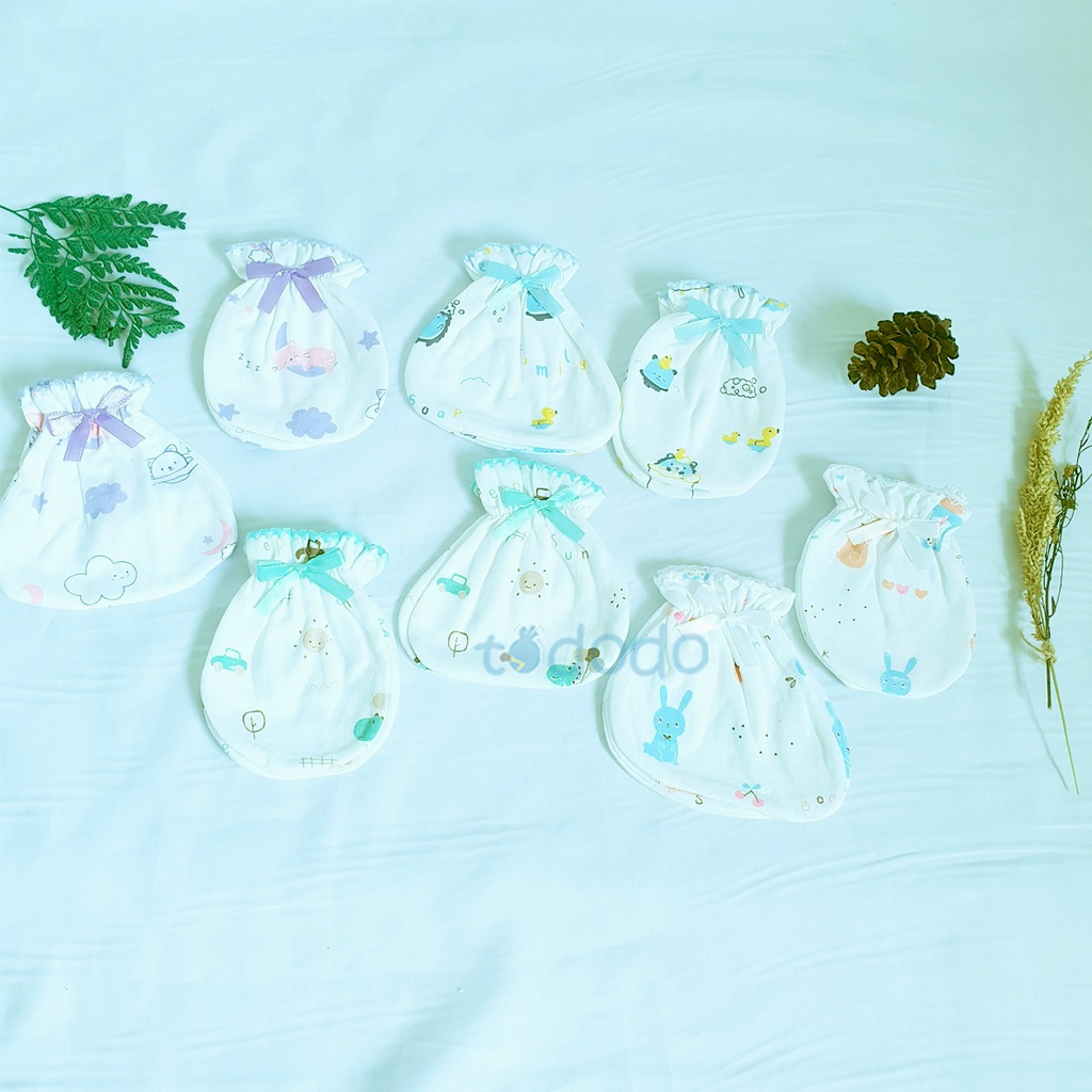 Set Sarung Tangan Kaki Karet Bayi Print Ichigo (1pcs/pack)