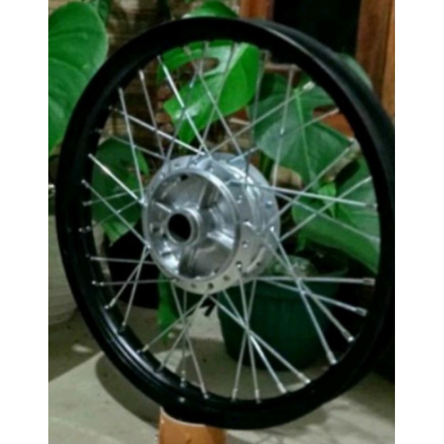 velg belakang 160x17 shogun110 smash110