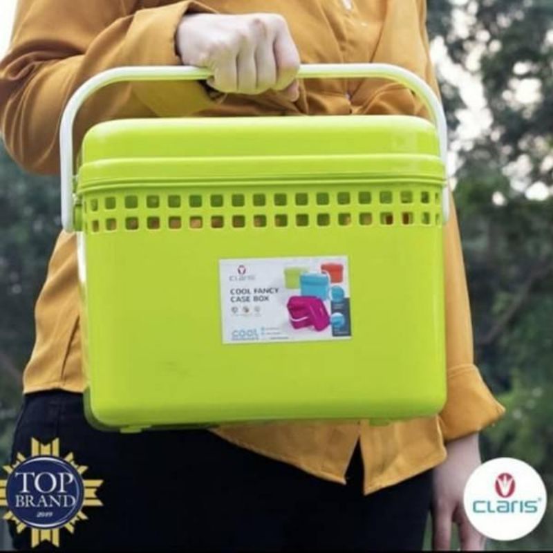 Claris Picnic Box