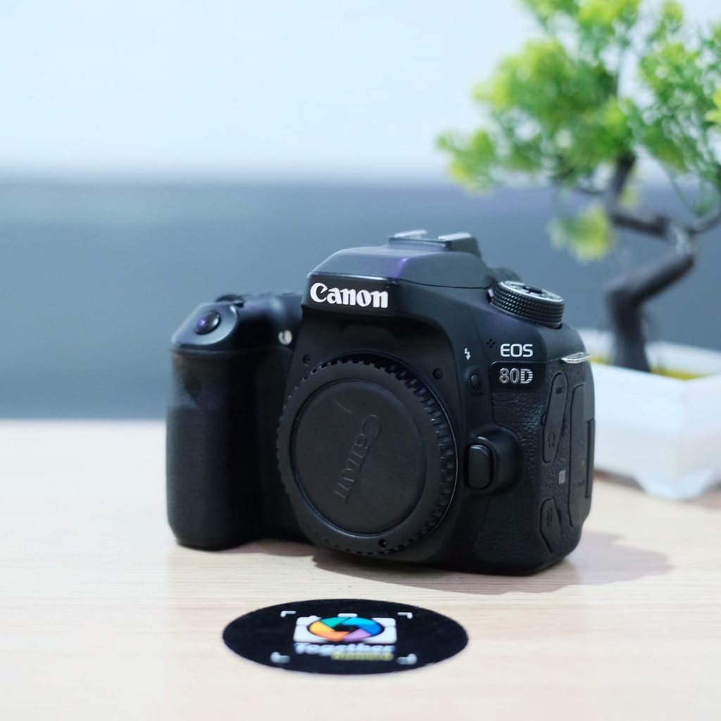 Kamera Camera Canon 80D Body Only Mullus Termurah second atau new brand garansi toko 1 tahun