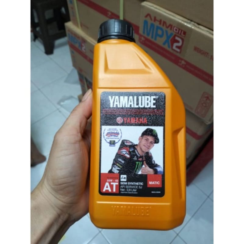 OLI Yamalube matic 800 ml..( new.)...1 dus isi 24 btl