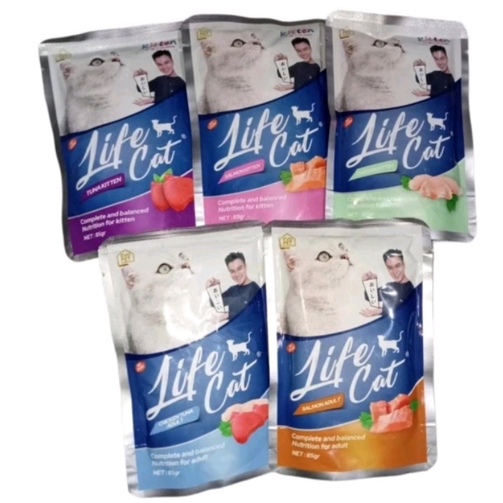 Life cat Pouch 85 gram / Cat food / Makanan basah kucing / life cat tuna / life cat salmon / life cat chicken