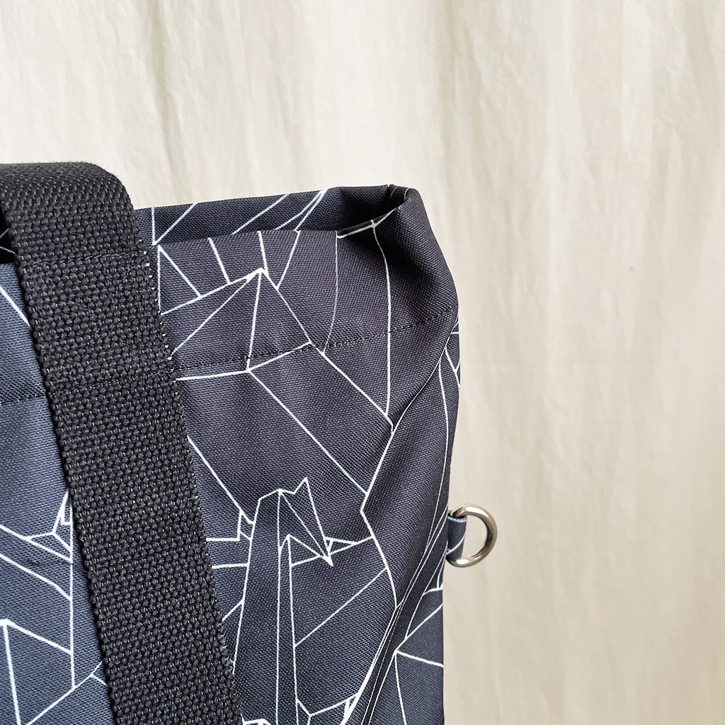 Tas Tote Santai - Noir Origami