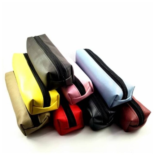 

TEMPAT PENSIL POUCH CUSTOM KULIT SINTETIS SABLON/EMBOSS