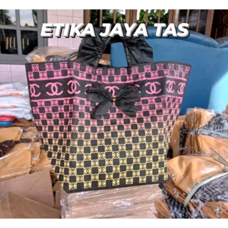 Tas hajatan PROMO HABISKAN STOCK ukuran 22