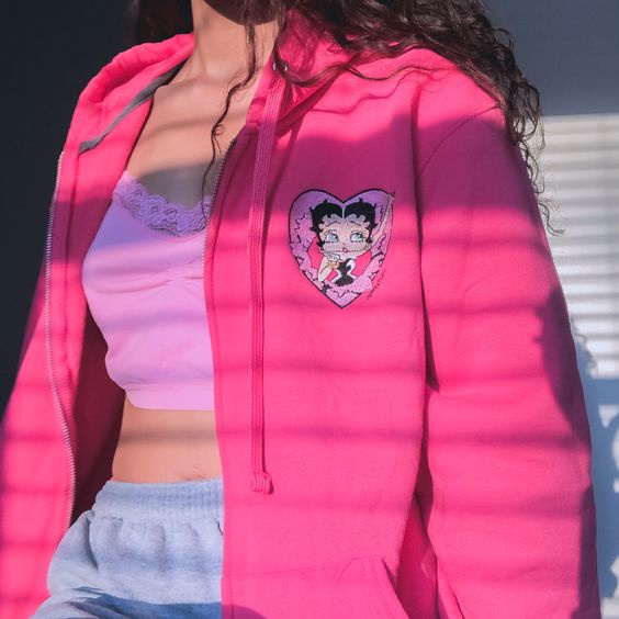 BISA COD - BETTY LOVE ZIPPER JACKET - Y2K OUTFIT - OVERSIZED JACKET - AESTHETIC OUTFIT - JAKET WANIT