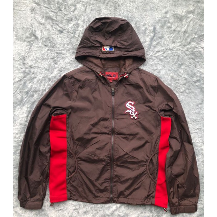 Jaket Running MLB Coklat Size M Second Original