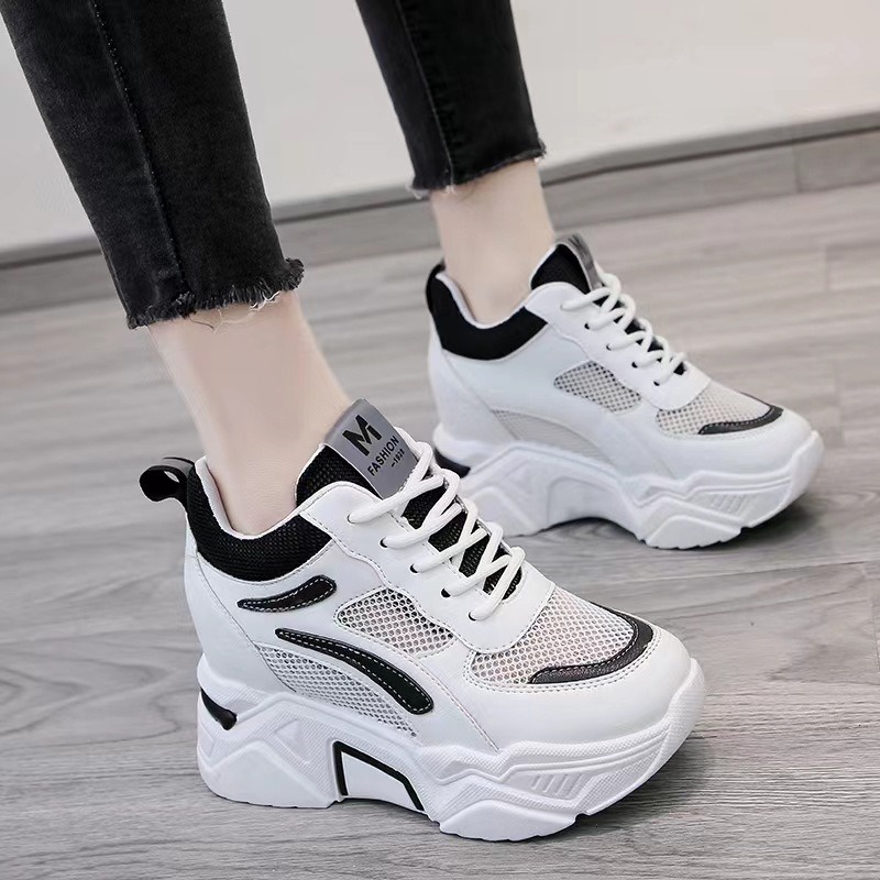 Sepatu Tinggi Perempuan Kasual Import Sepatu Cewek Jalan Modis Spatu Sneaker Wanita Kekinian SP-209