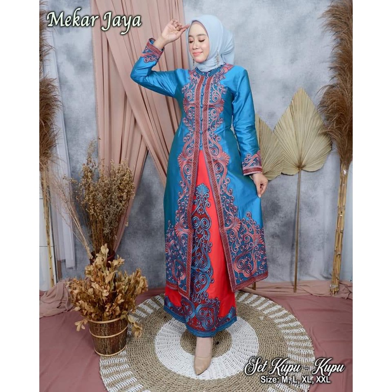 Set Kebaya TradisionaL | Set Kebaya Modern Masa Kini | Sale Set Kebaya Premium | Bayar di Tempat {COD} | Set Kebaya Bahan Tavetta Dove | Set Kebaya Wisuda Terbaru