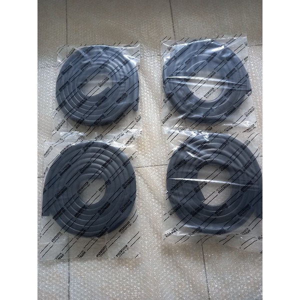 KARET BODY PINTU MOBIL KIJANG KAPSUL ORI 4 PINTU