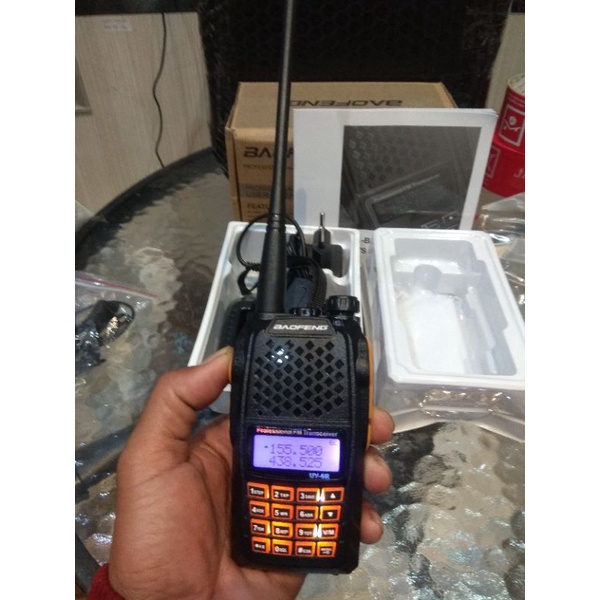 Ht handy talkie Baofeng uv 6 R , 7 watt