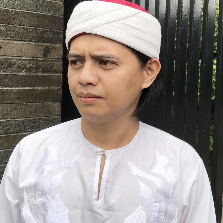 Viral Peci Imamah, Peci blankon, Peci sunan, Peci Songkok