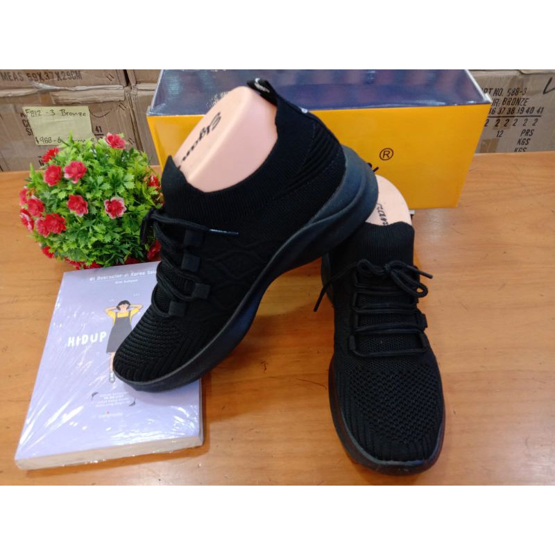 Sepatu Sport Import Tali Elgan Full Black