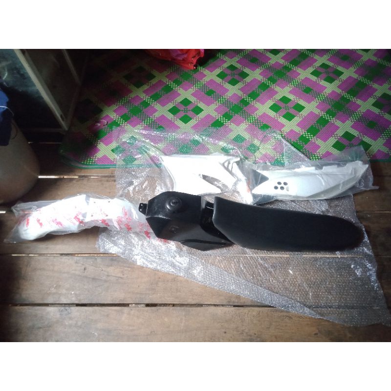 Body set klx s pnp Vixion new