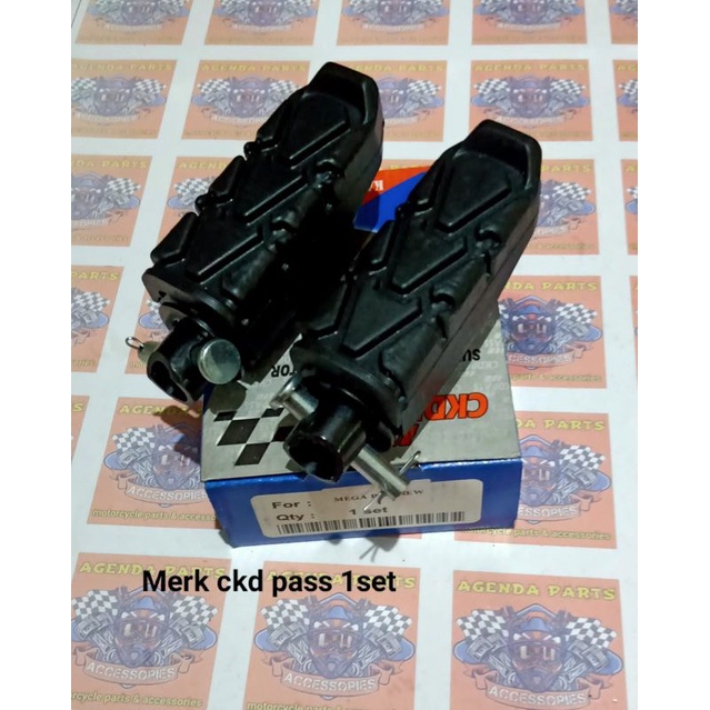 KARET STEP FOOTSTEP  MEGAPRO NEW-VERZA. SESUAI GAMBAR PHOTO 1SET /2PCS UNTUK KIRI KANAN-MERK POLOSAN DAN MERK CKD PASS