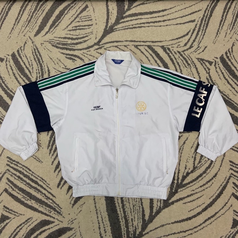 windbreaker jaket lecaf