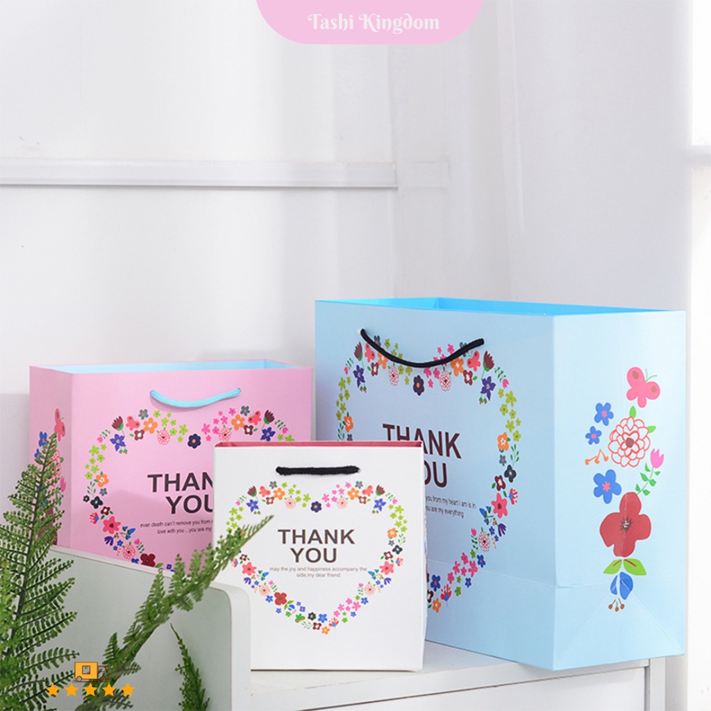 

Kantong Hadiah , Kantong Bungkus Kado , Paper bag motif thankyou , Kantong souvenir , tas kado