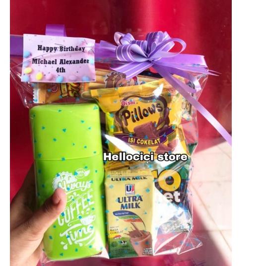 

Terlaris--PARCEL KEMASAN ULTAH BINGKISAN SNACK + IMOLA BOTOL