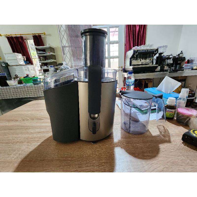philips juicer HR 1858/50