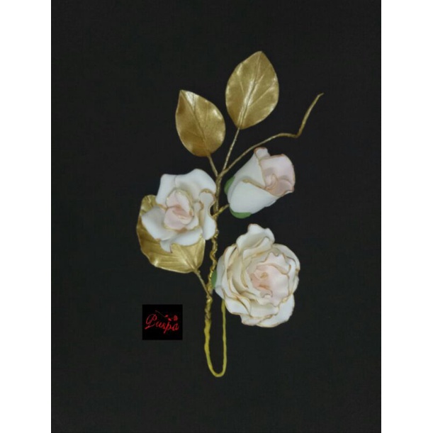 

(496/PRRLG) Gumpaste Flower Sugar Flower/Bunga Gumpaste Rose List Gold