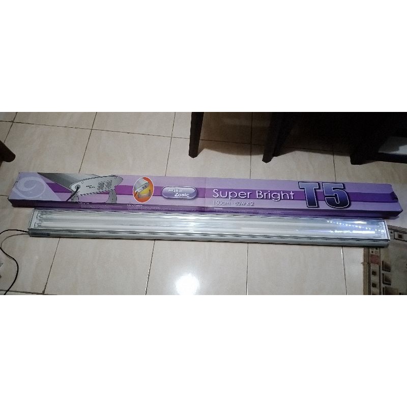 Lampu Tanning Aquazonic T5 150cm