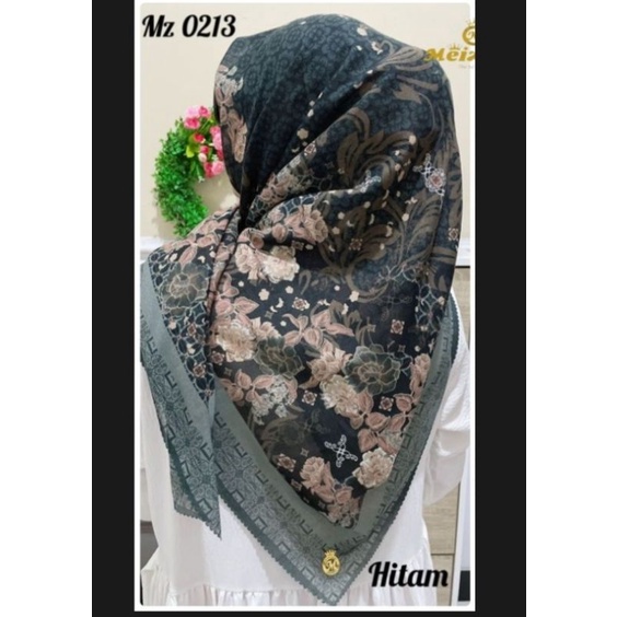 Hijab Segi Empat motif / deenay voal motif