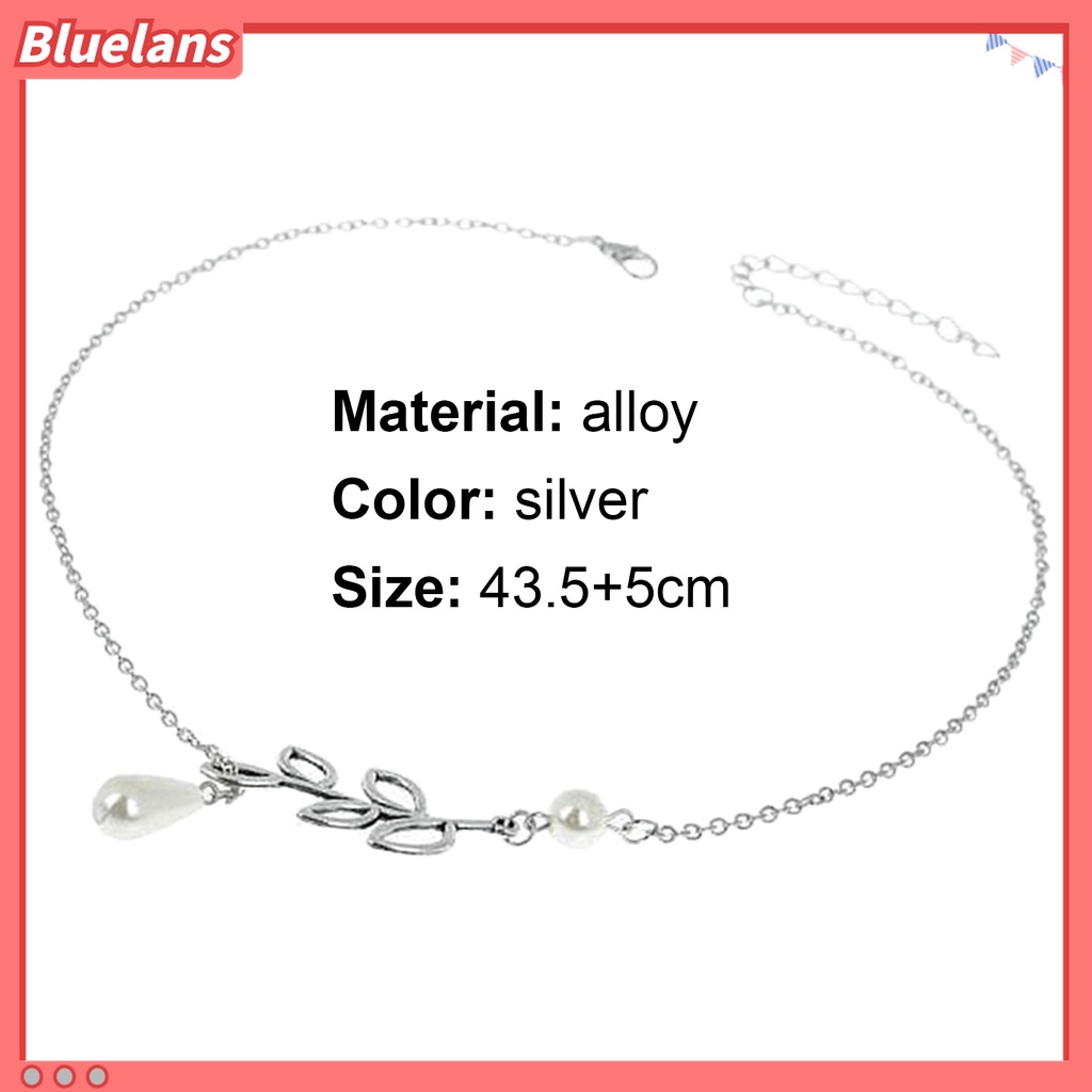 Kalung Rantai Liontin Daun Pohon Hollow Bahan Alloy Warna Silver Untuk Wanita