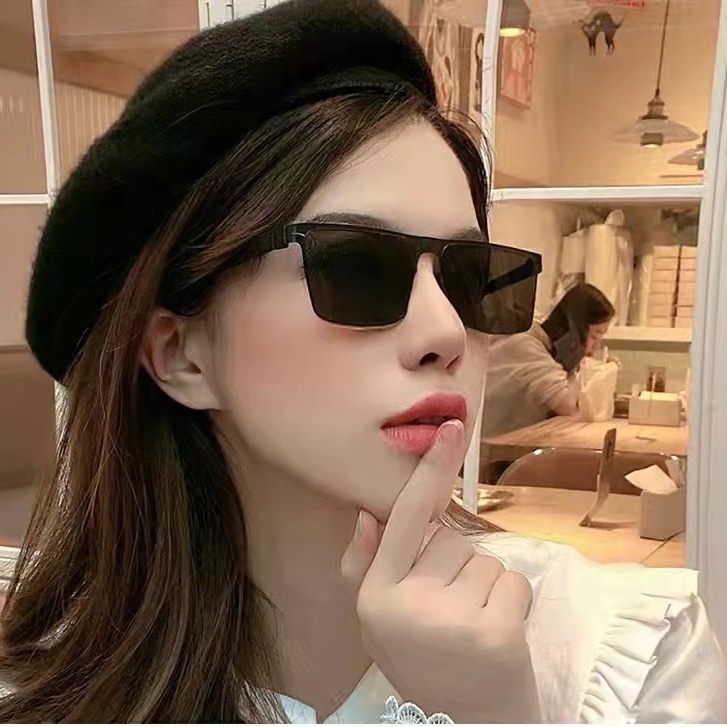 Kacamata Polarized UV400 Gaya Klasik Untuk Pria Mengemudi