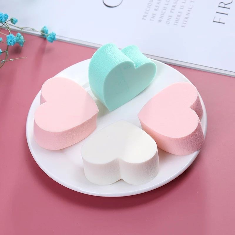 MAKE UP SPONGE BEAUTY BLENDER ISI 4 PCS BEST QUALITY / SPONGE MAKE UP FOUNDATION