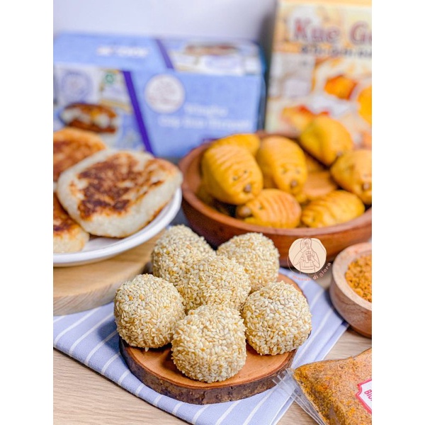 

KUE MOCHI MOCI DUA MERPATI ISI 6