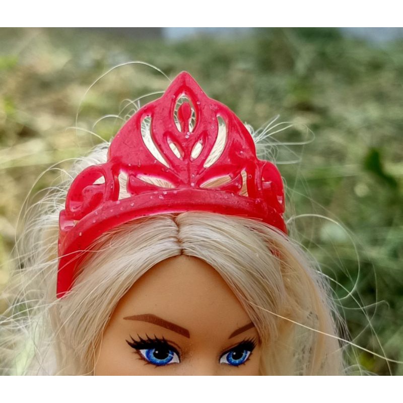 bando mahkota boneka varian merah
